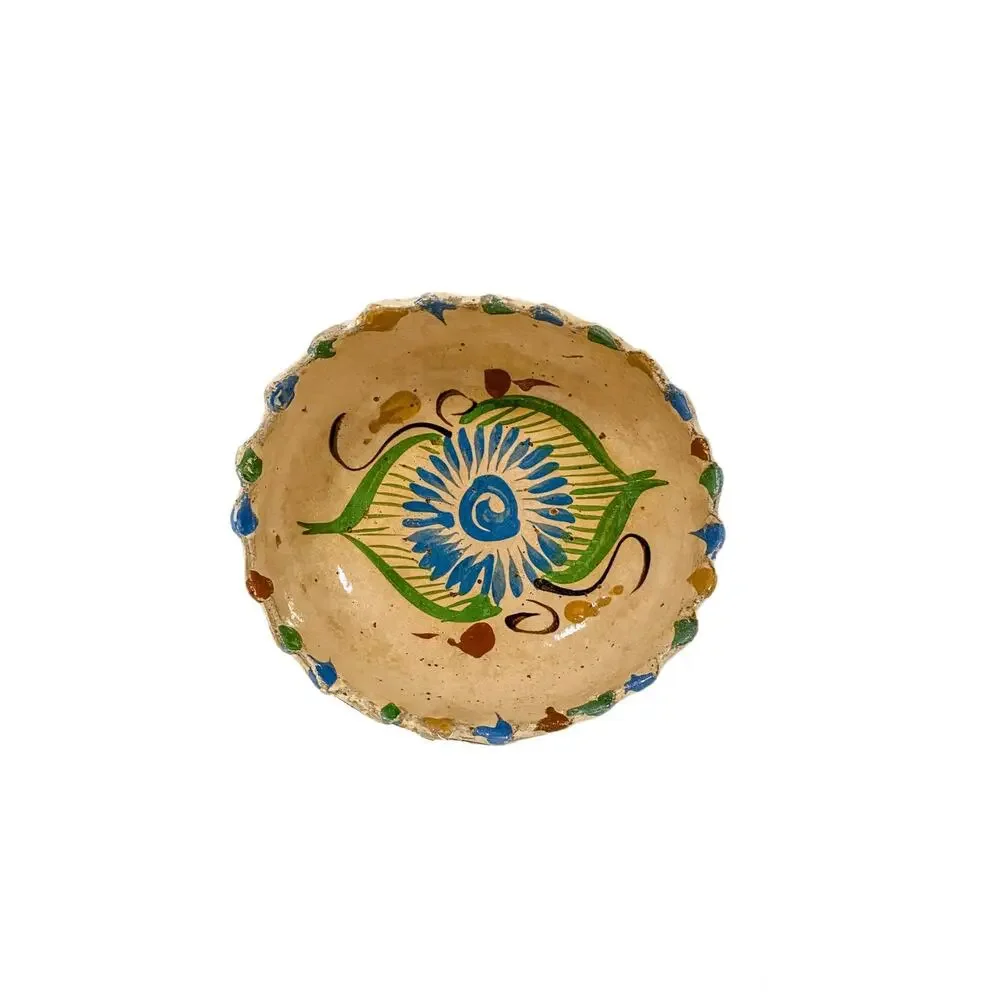 Vintage Folk Art Clay Mexican Tlaquepaque Pottery Scalloped Nesting Bowl Set